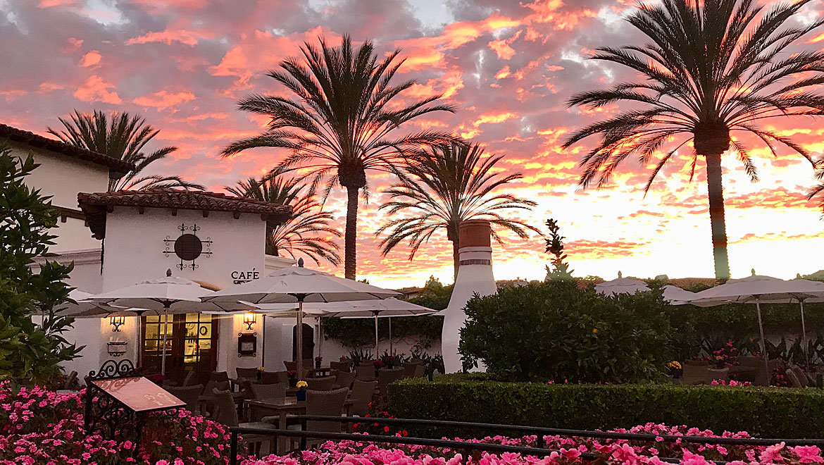 sanrst-omni-la-costa-resort-spa-cafe-sunset